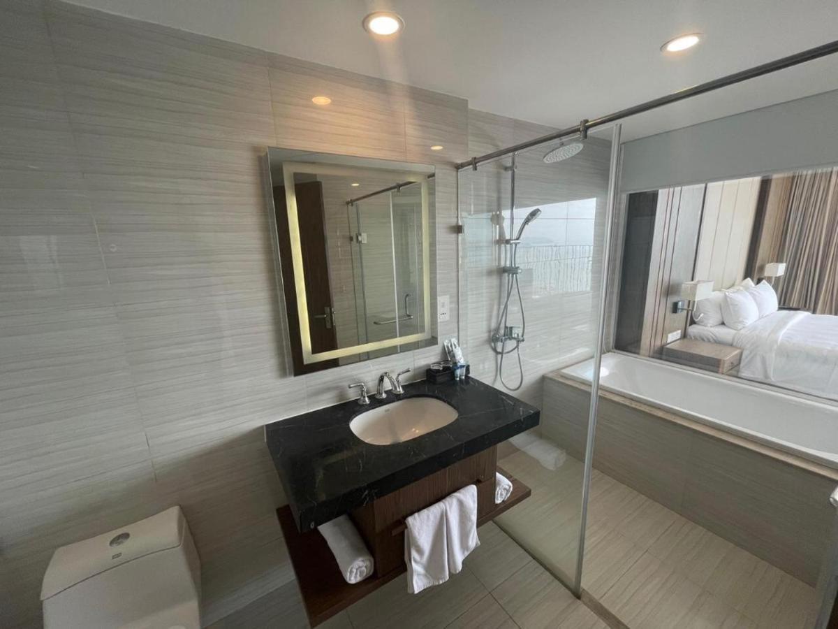 Panorama Sky Blue Nha Trang Aparthotel Exterior photo
