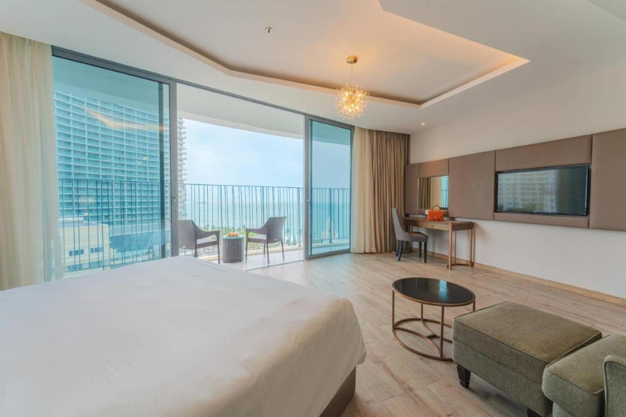 Panorama Sky Blue Nha Trang Aparthotel Exterior photo
